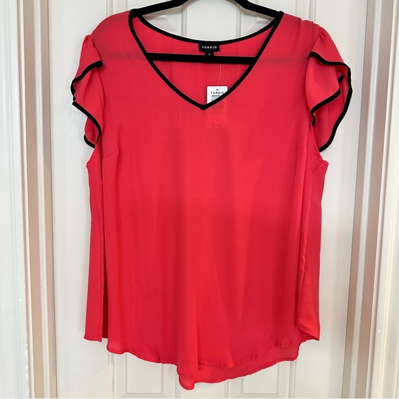 Torrid Georgette Tulip Sleeve Blouse - Picture 9 of 9